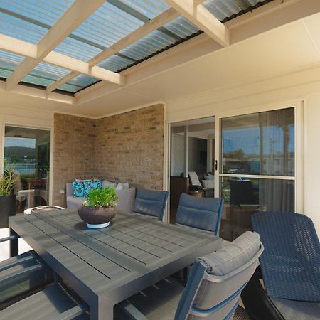 The Retreat Lakeside Merimbula Kültér fotó
