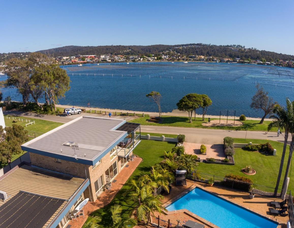 The Retreat Lakeside Merimbula Kültér fotó